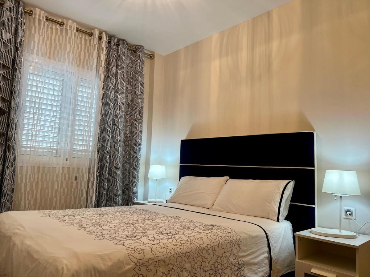 Apartamentos Dalia Vecindario Kültér fotó