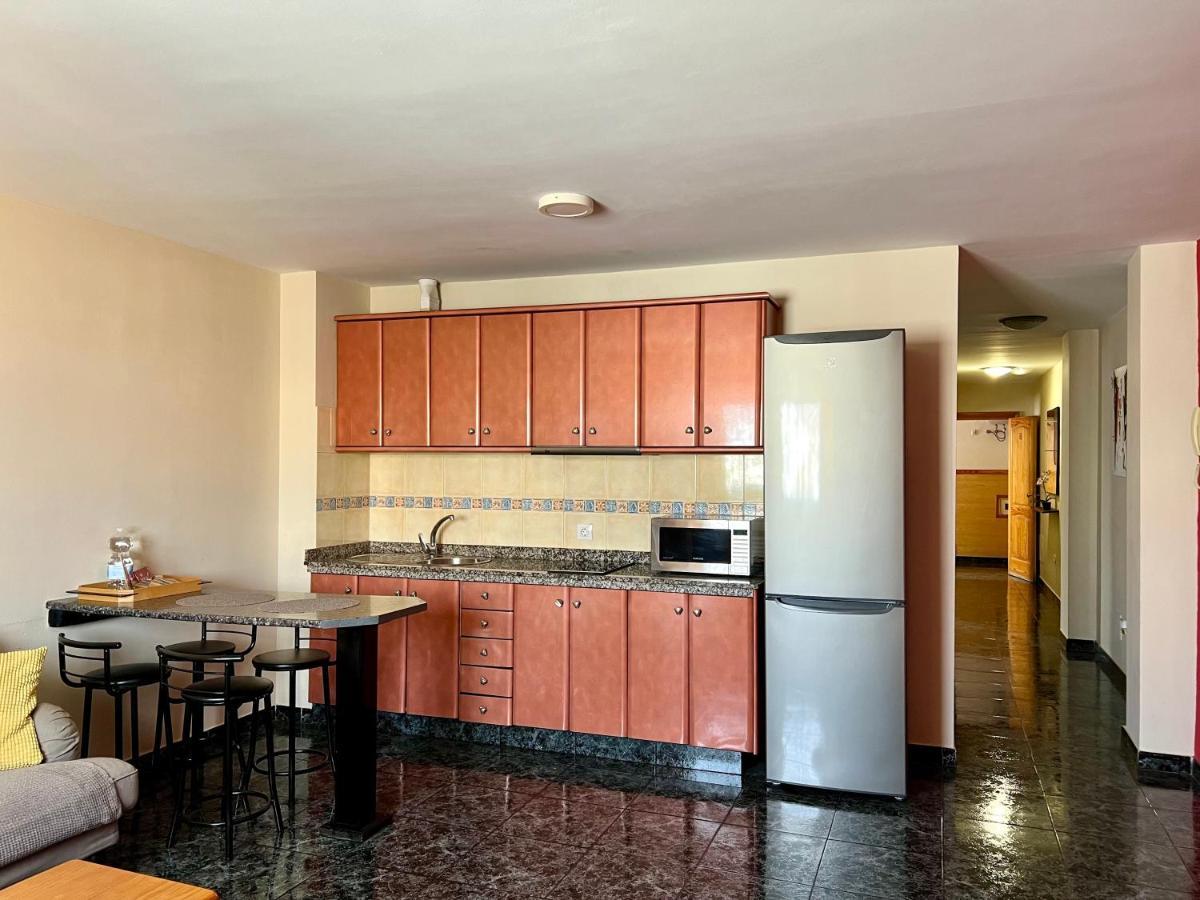 Apartamentos Dalia Vecindario Kültér fotó
