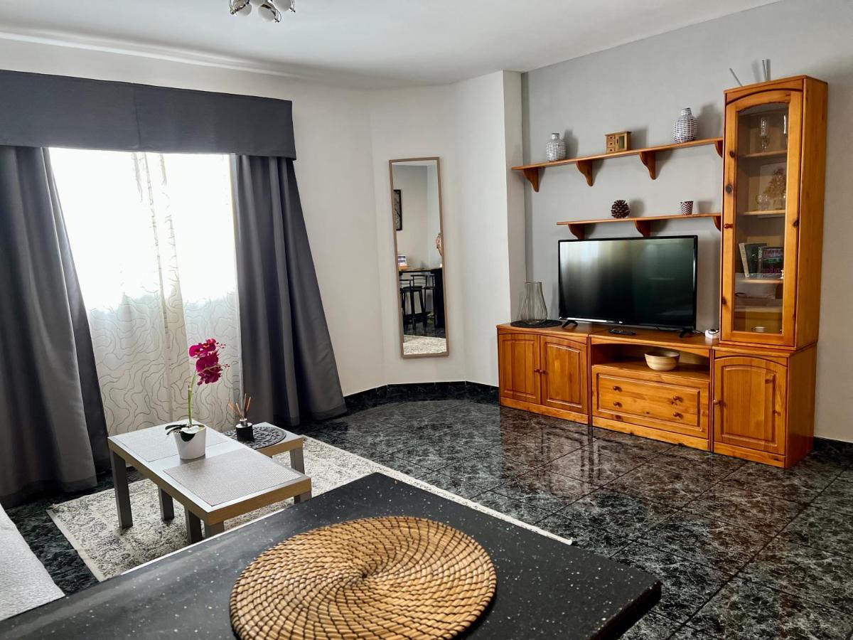 Apartamentos Dalia Vecindario Kültér fotó