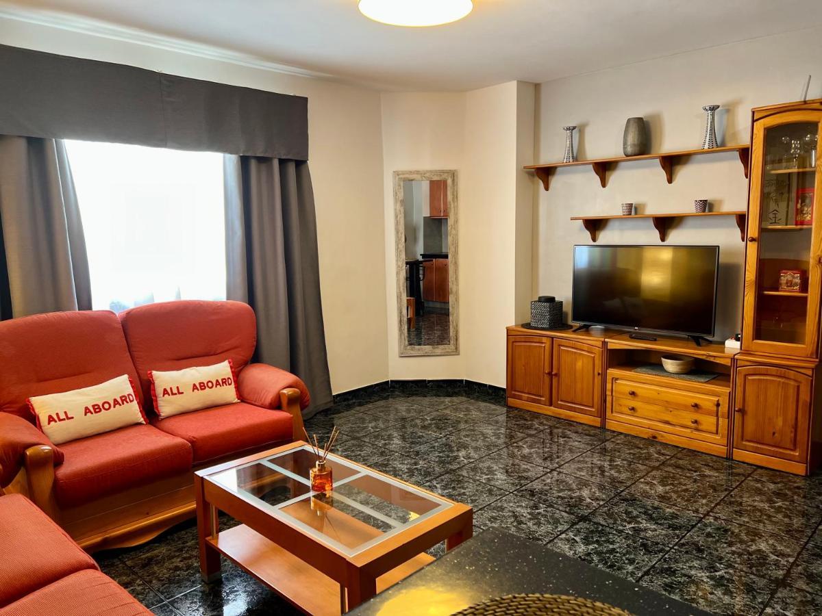 Apartamentos Dalia Vecindario Kültér fotó