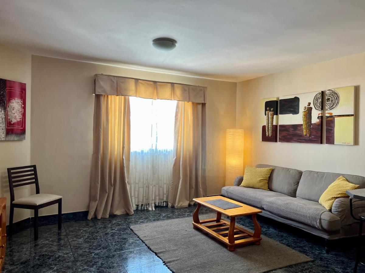 Apartamentos Dalia Vecindario Kültér fotó